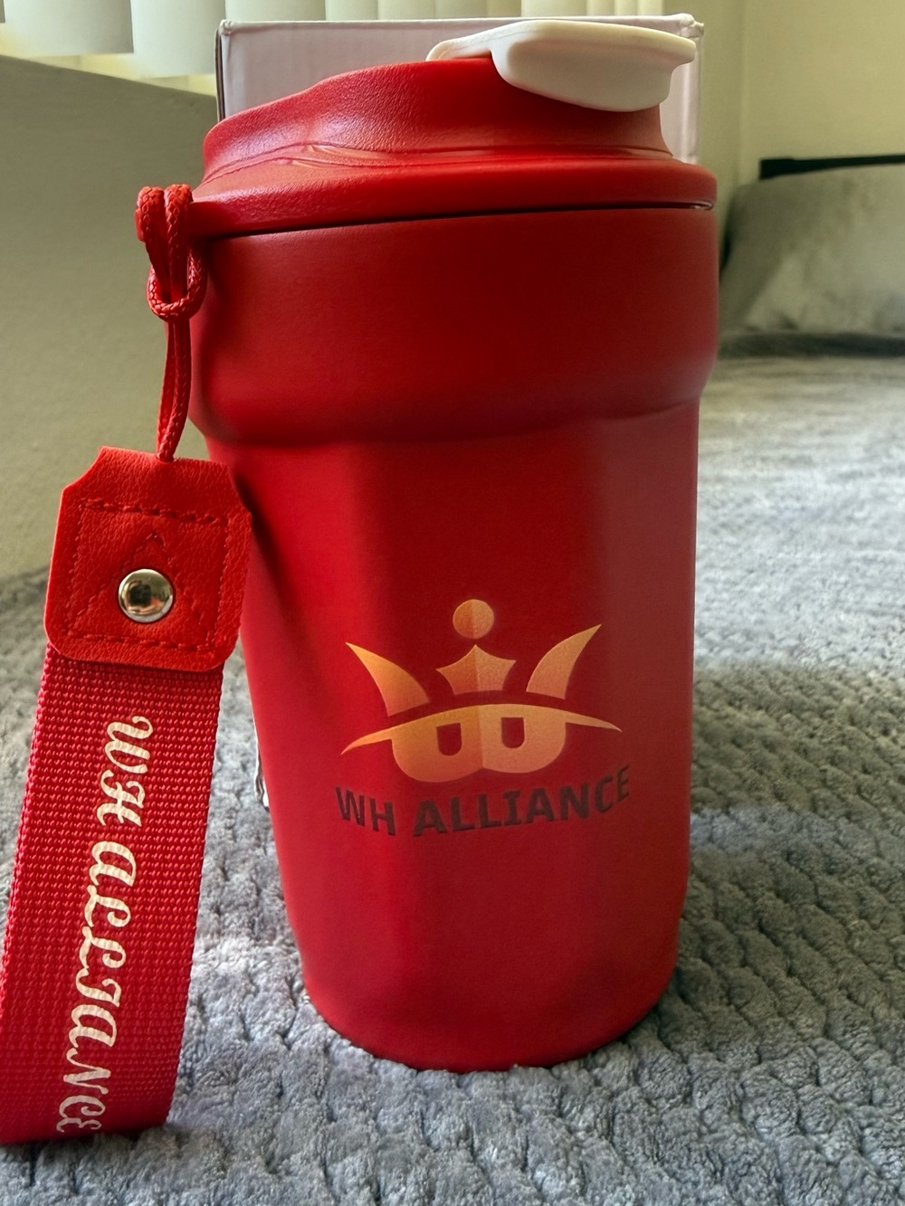 WH Alliance Stainless Steel Coffee Mug with Leak-Proof Lid and Ergonomic Handle